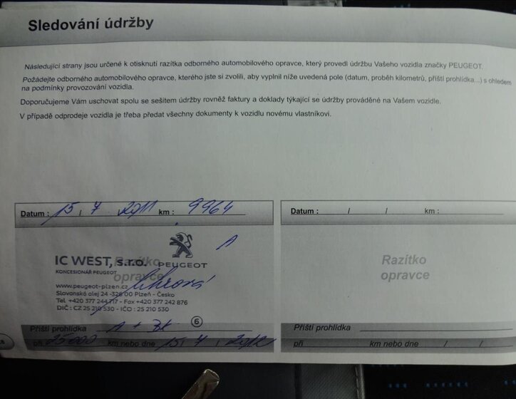 Peugeot 107 Hatchback 998,0 50 kw