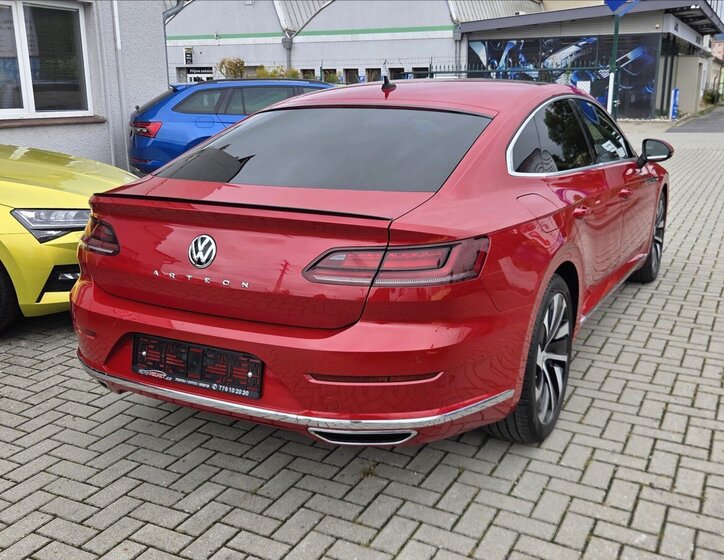 Volkswagen Arteon Liftback 2,0 l 140 kw