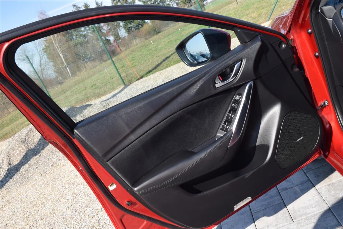 Mazda 6 Sedan / Limuzína 2,5 l 141 kw