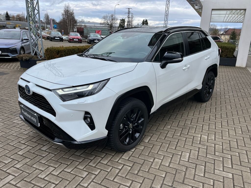 Toyota RAV4 SUV 2,5 l 131 kw