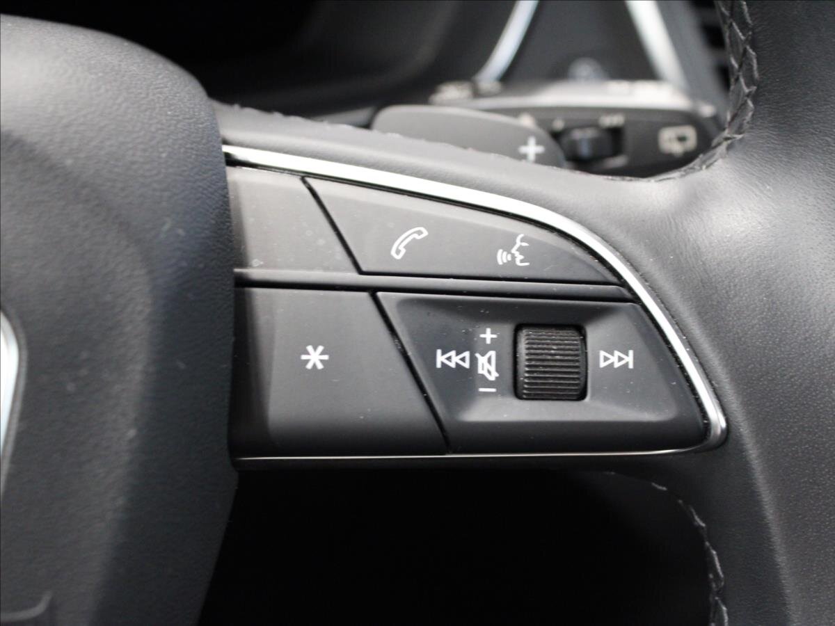 Audi Q5 SUV / Terénní 2,0 l 120 kw