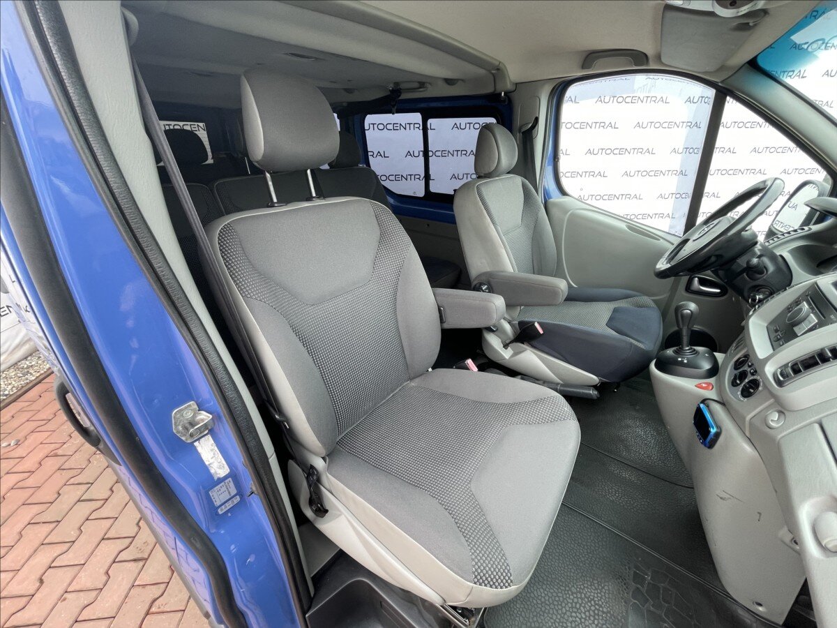 Opel Vivaro MPV 2,5 l 107 kw