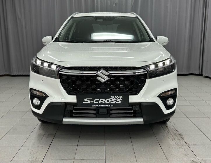 Suzuki S-Cross 2
