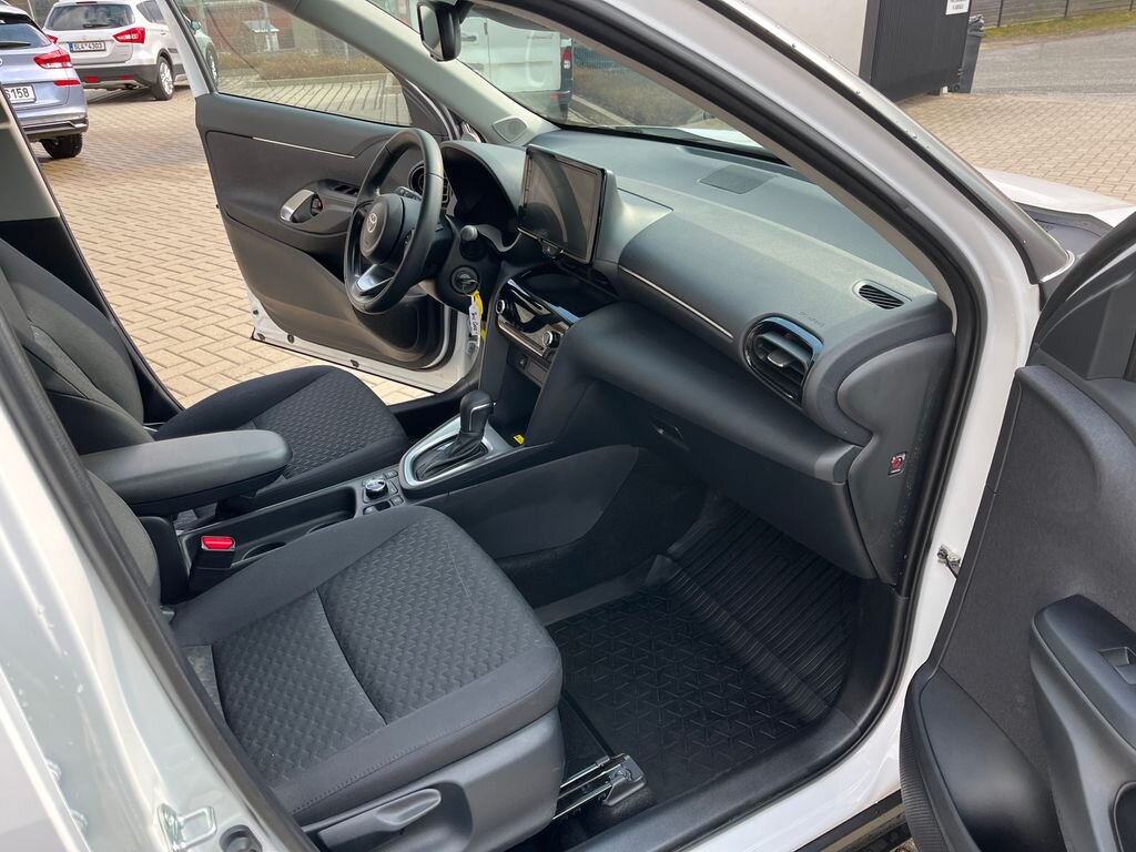 Toyota Yaris Cross SUV / Terénní 1,5 l 68 kw