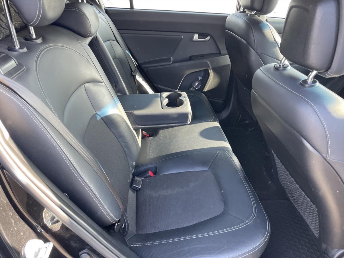 KIA Sportage SUV / Terénní 2,0 l 135 kw