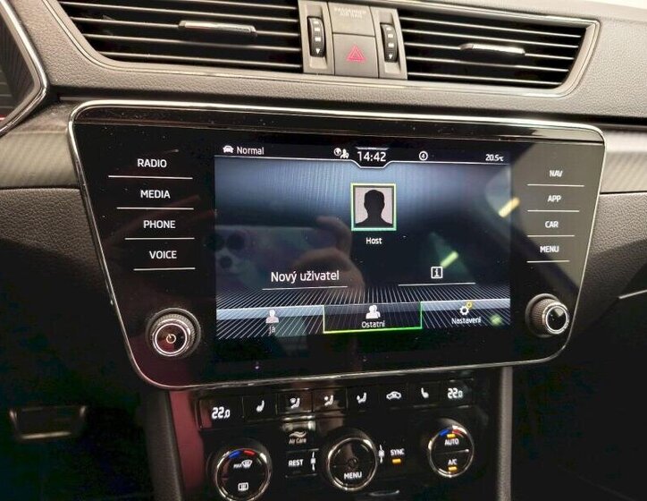 Škoda Superb Sedan / Limuzína 2,0 l 147 kw