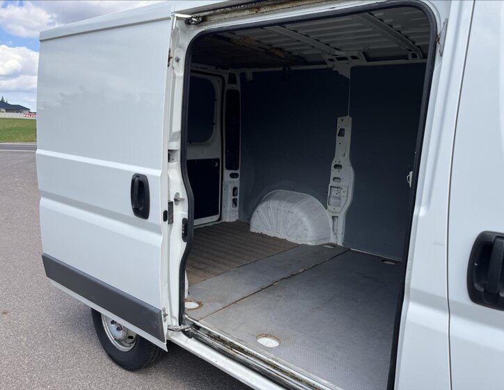 Peugeot Boxer Skříň 2,2 l 81 kw