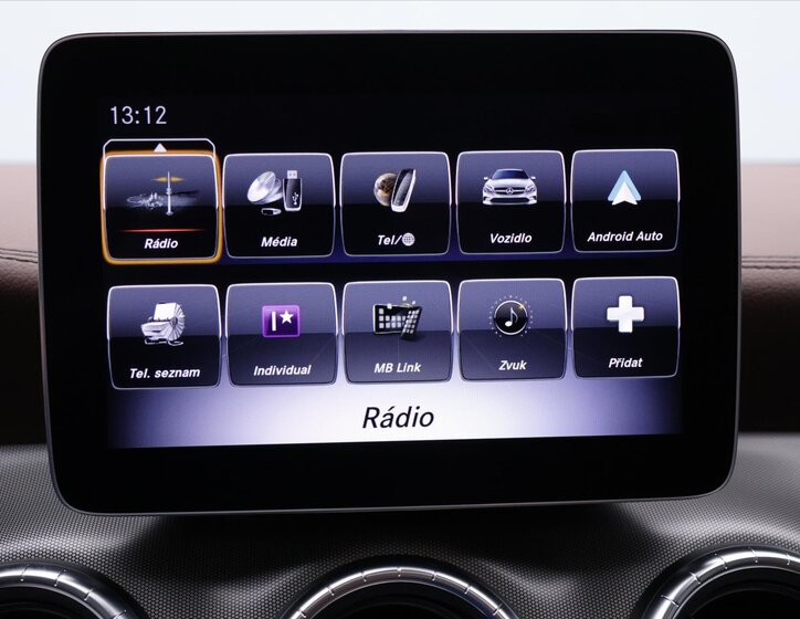 Mercedes-Benz CLA 30