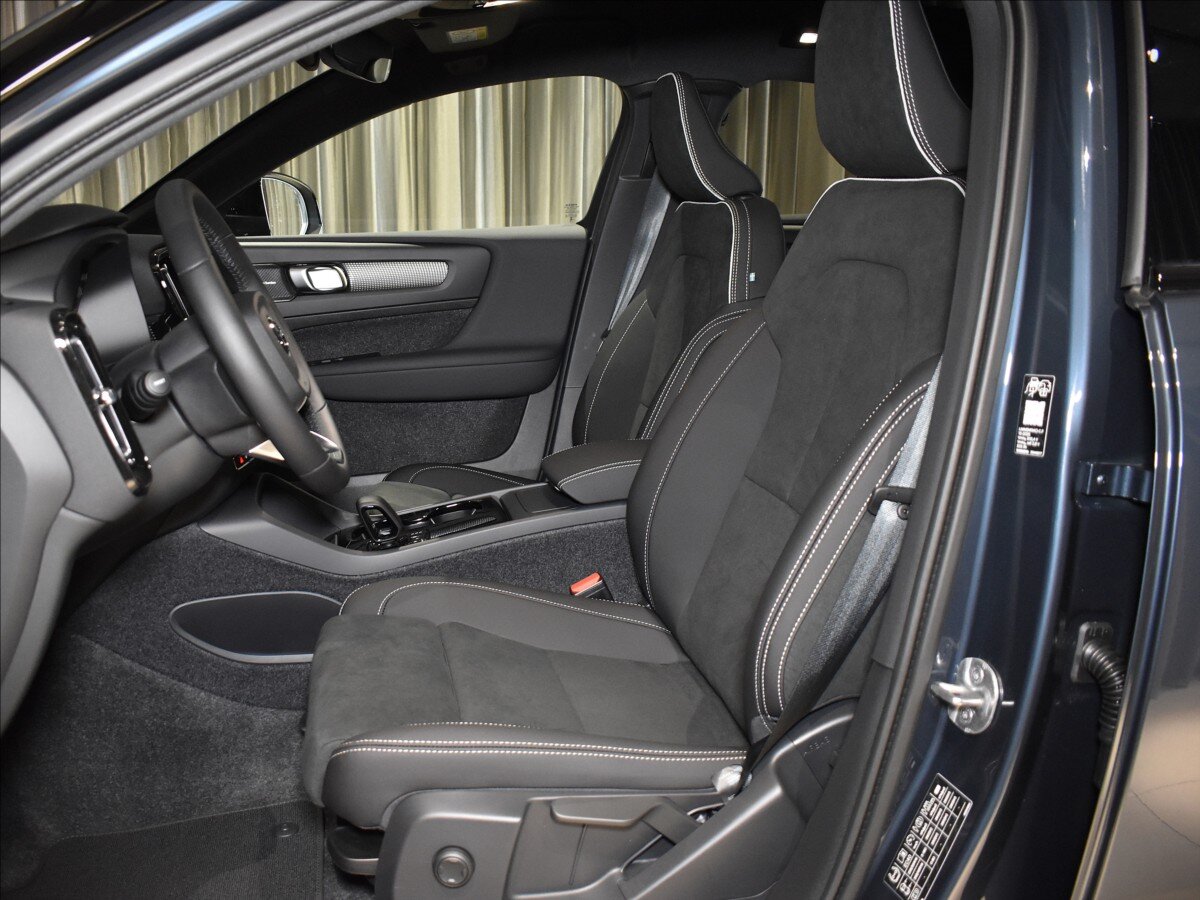 Volvo EC40 SUV 0,0 185 kw