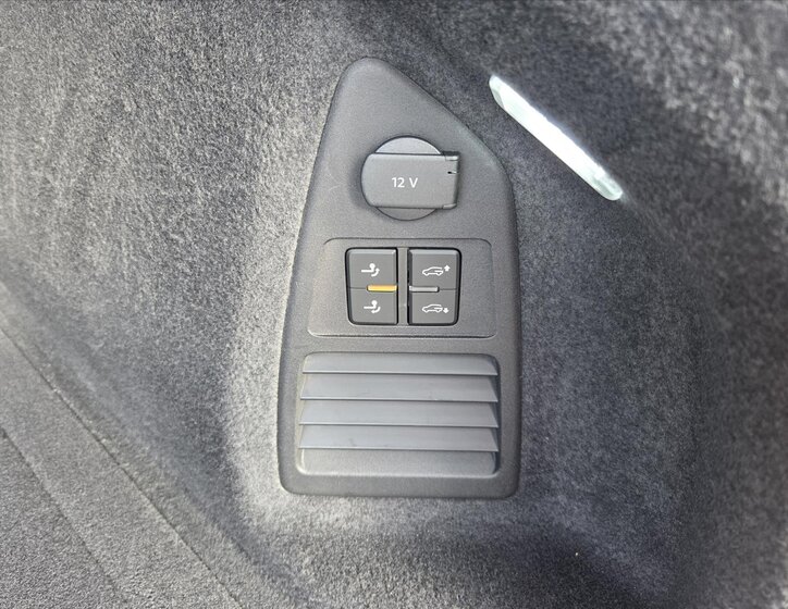 Volkswagen Touareg SUV 3,0 l 210 kw