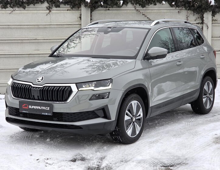 Škoda Karoq SUV 1,5 l 110 kw