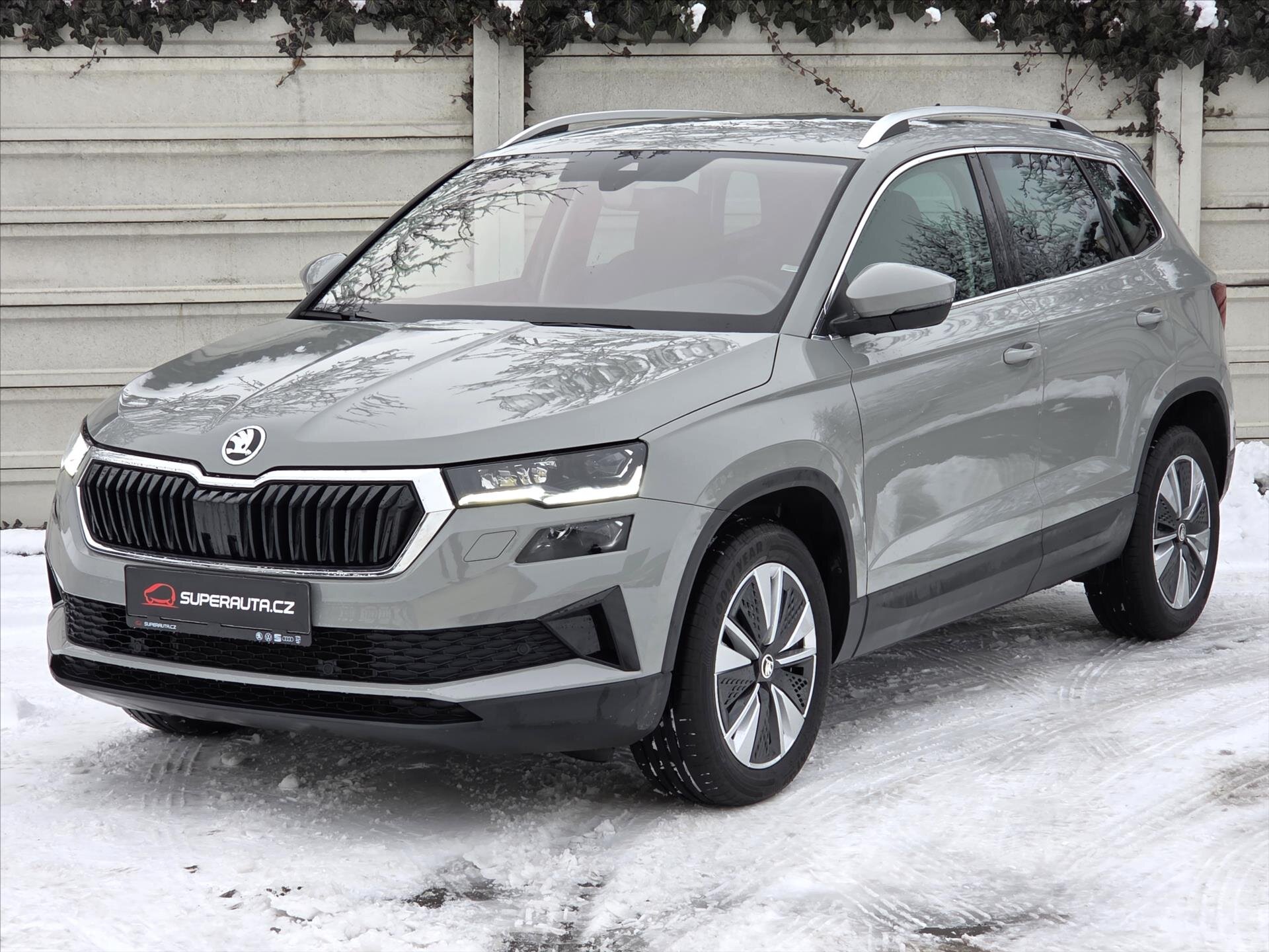 Škoda Karoq SUV 1,5 l 110 kw