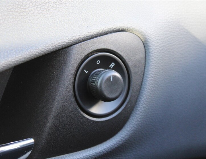 Opel Meriva MPV 1,4 l 88 kw