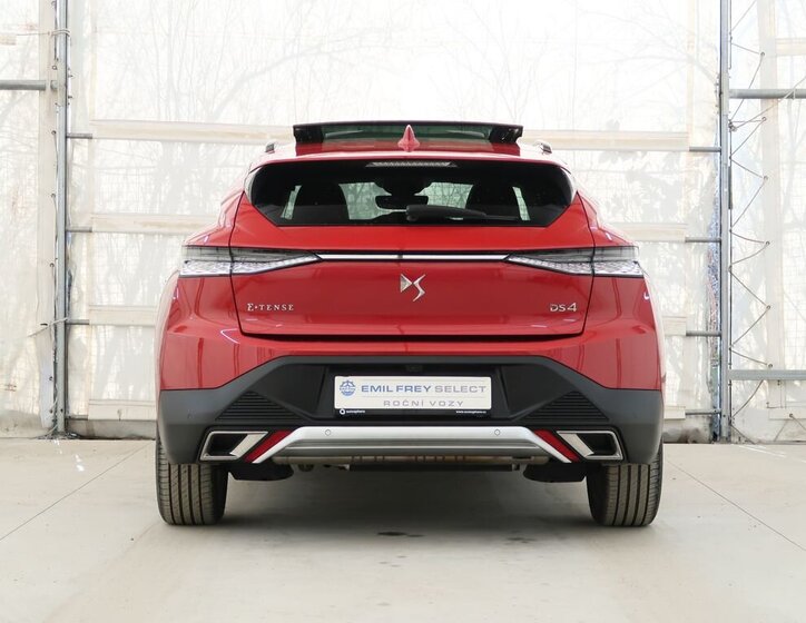 DS Automobiles DS4 Hatchback 1,6 l 132 kw