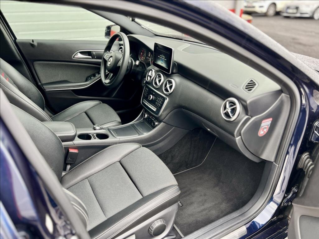 Mercedes-Benz Třídy A Hatchback 1,5 l 80 kw