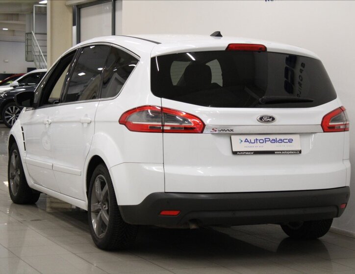 Ford S-MAX MPV 2,0 l 120 kw