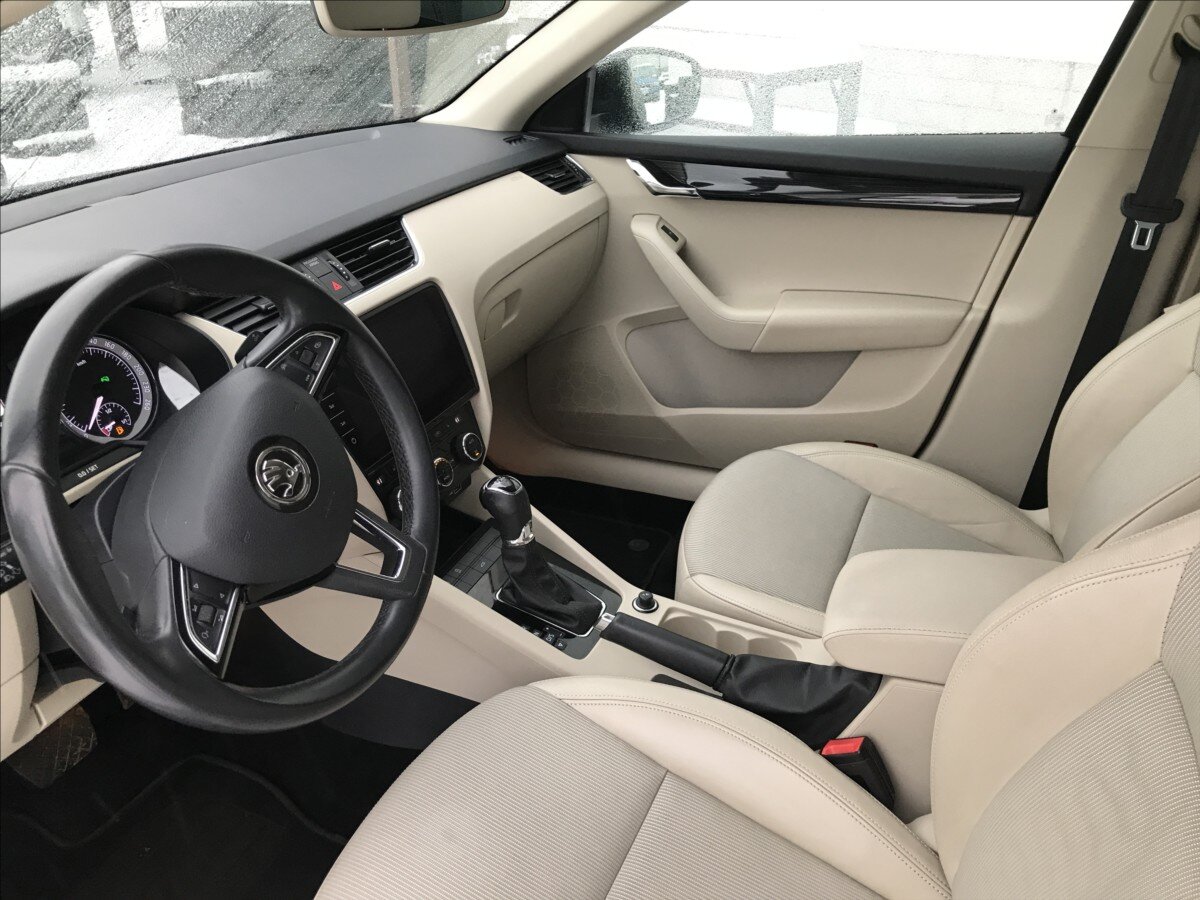 Škoda Octavia Kombi 2,0 l 110 kw