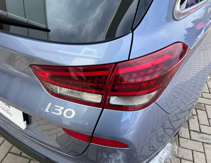Hyundai i30 Kombi 998,0 73 kw
