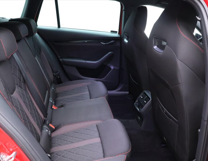 Škoda Octavia Kombi 2,0 l 180 kw