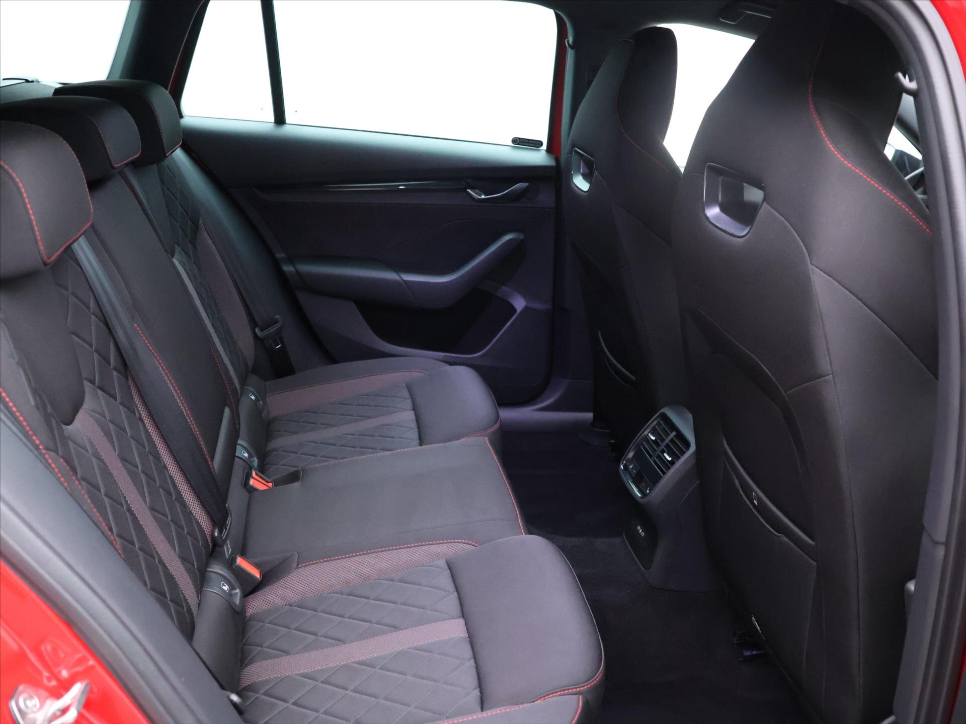 Škoda Octavia Kombi 2,0 l 180 kw