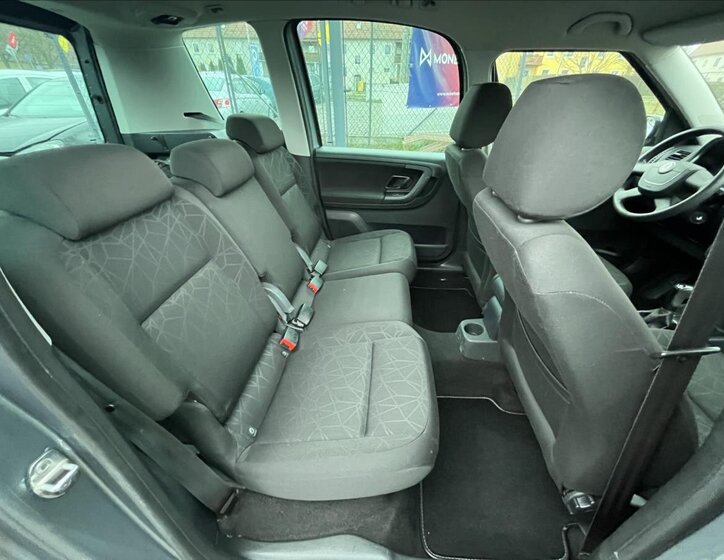 Škoda Roomster 27