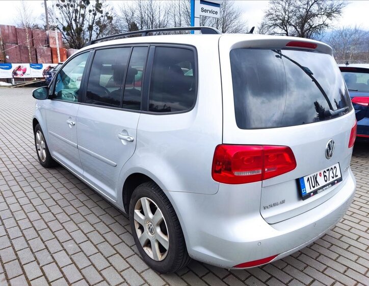 Volkswagen Touran Kombi 2,0 l 103 kw