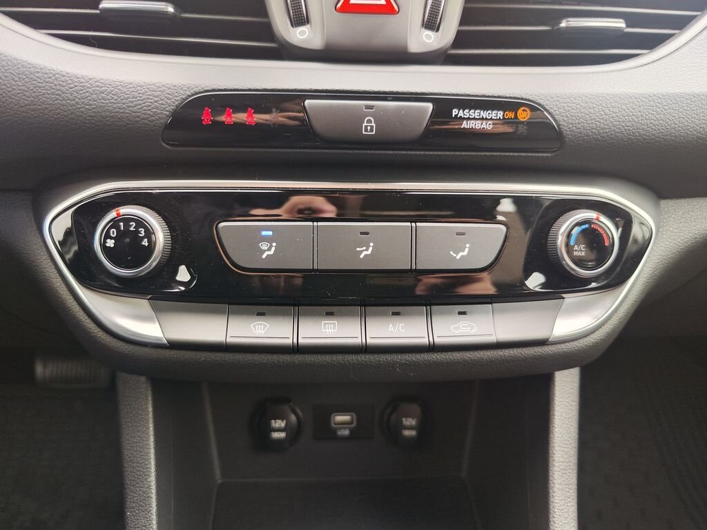 Hyundai i30 Kombi 998,0 88 kw