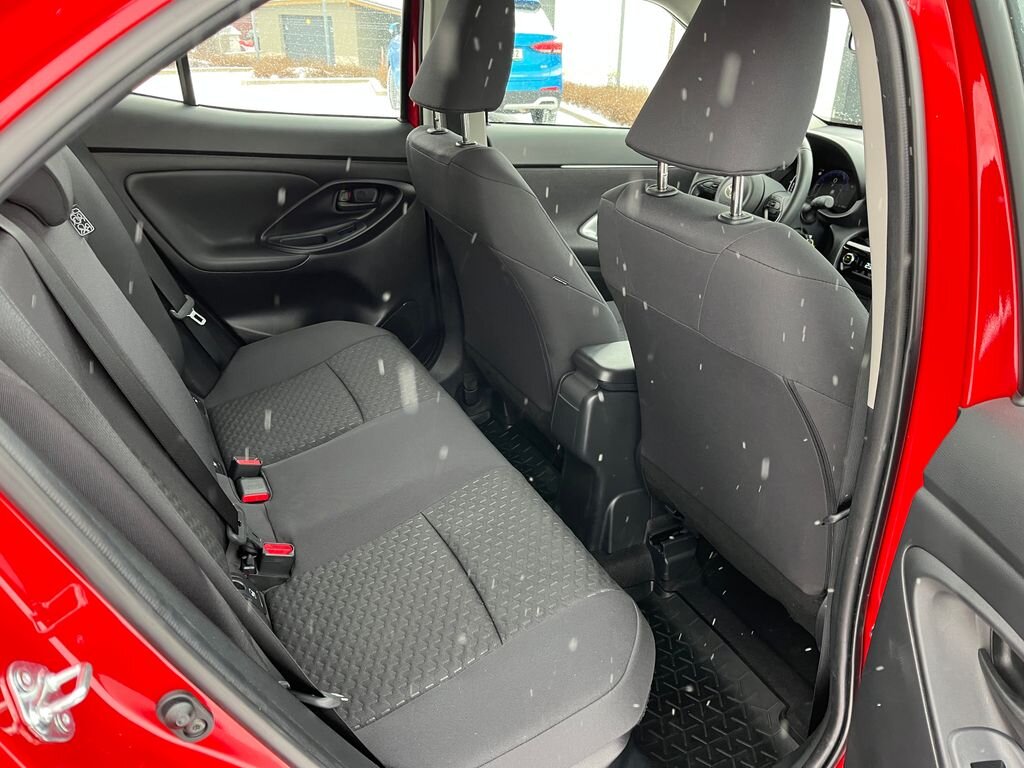 Toyota Yaris Cross SUV 1,5 l 68 kw