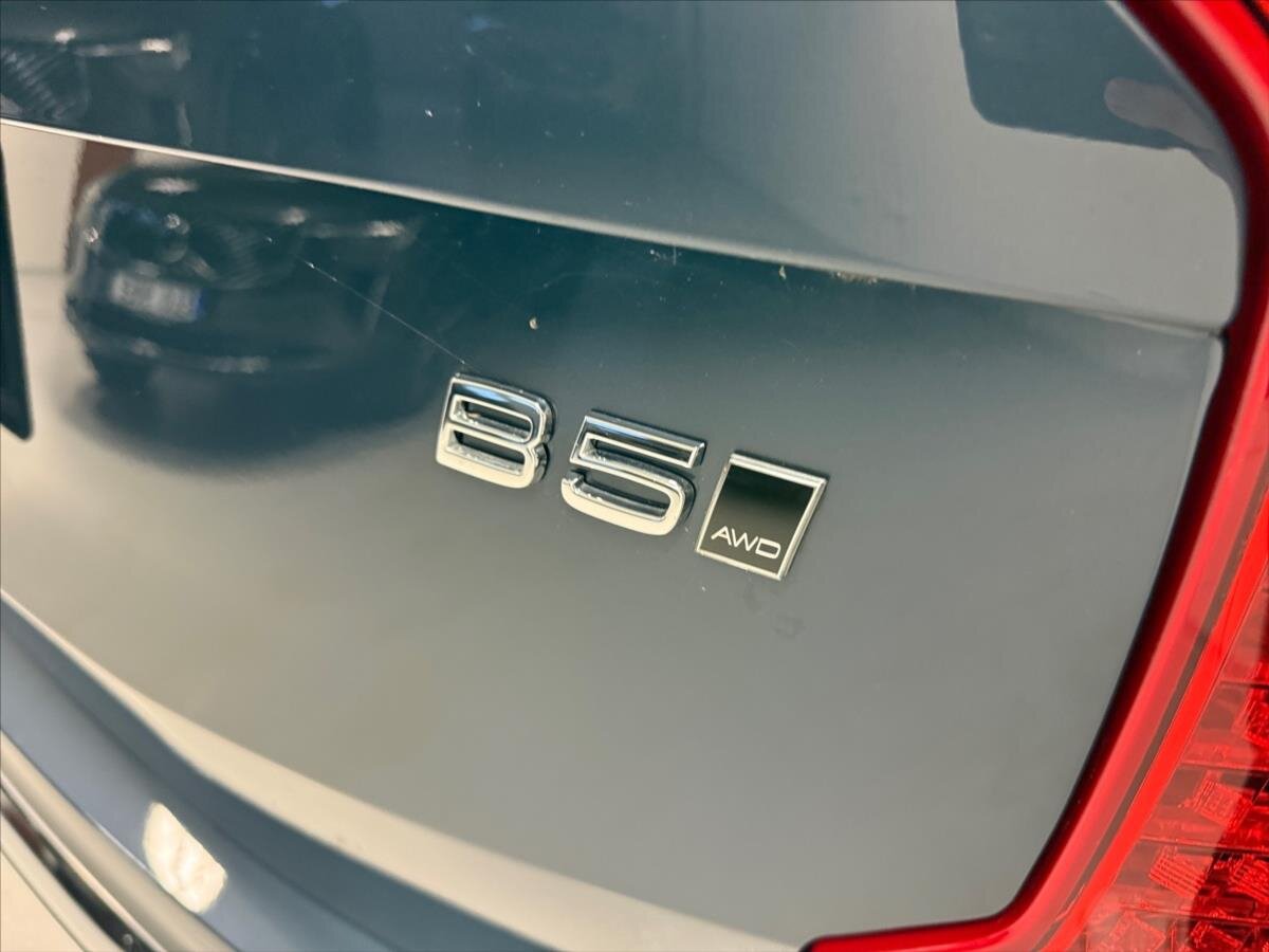 Volvo XC90 SUV 2,0 l 173 kw