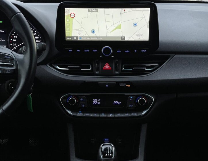 Hyundai i30 Kombi 998,0 88 kw