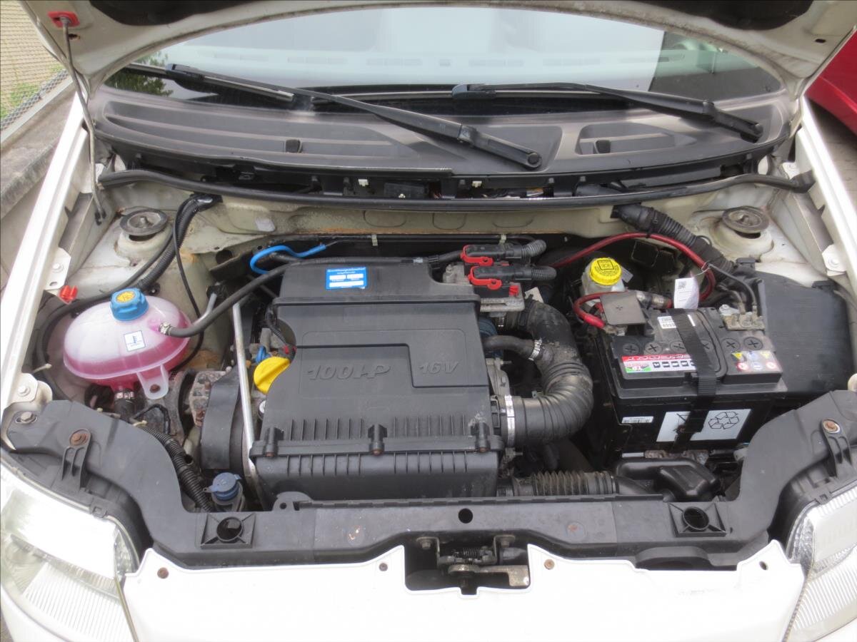 Fiat Panda Hatchback 1,4 l 73 kw