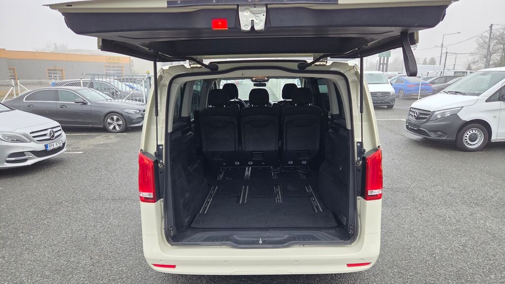 Mercedes-Benz Vito VAN-Minibus 2,0 l 174 kw