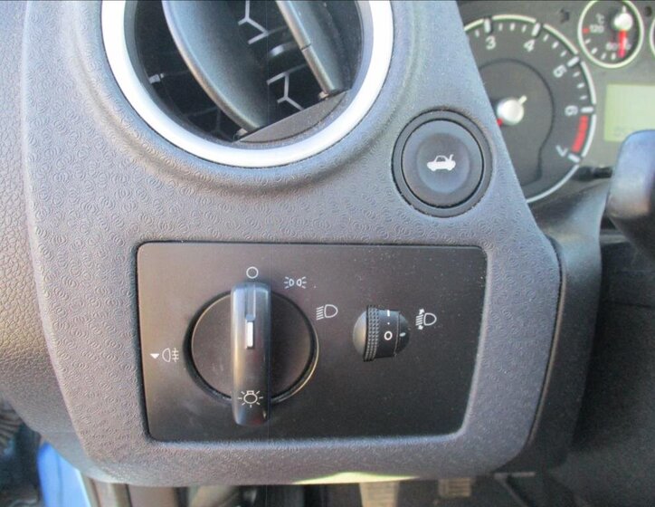 Ford Fusion Hatchback 1,4 l 58 kw