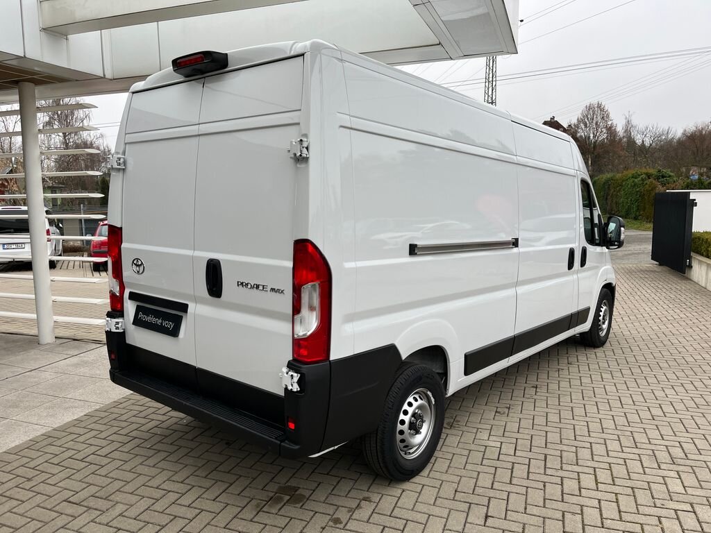 Toyota Proace Max