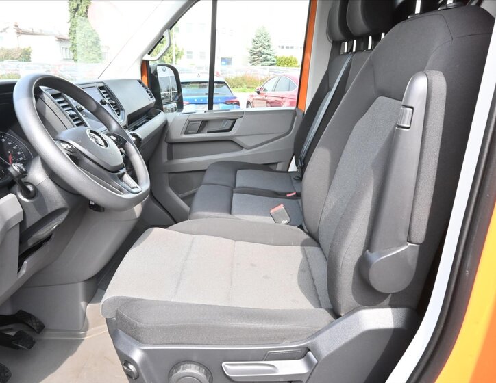 Volkswagen Crafter Skříň 2,0 l 103 kw