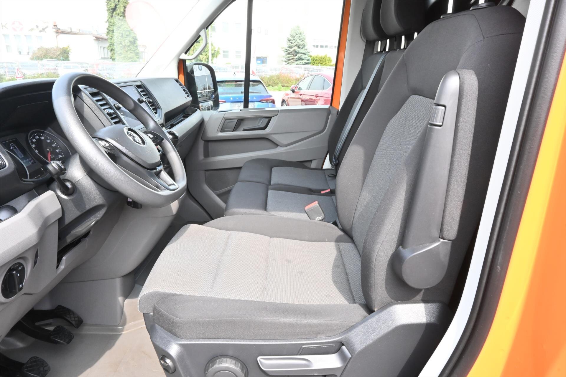 Volkswagen Crafter Skříň 2,0 l 103 kw