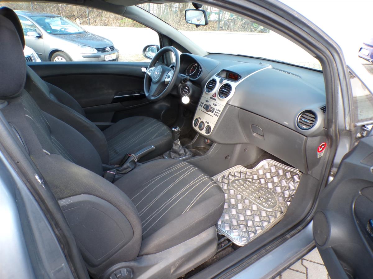 Opel Corsa Hatchback 1,2 l 59 kw