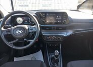 Hyundai i20 8