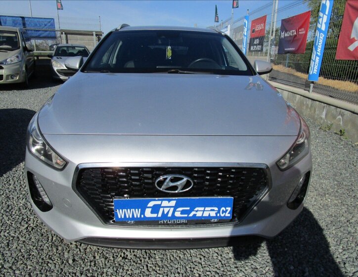 Hyundai i30 Kombi 1,6 l 81 kw