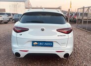 Alfa Romeo Stelvio SUV / Terénní 2,1 l 154 kw