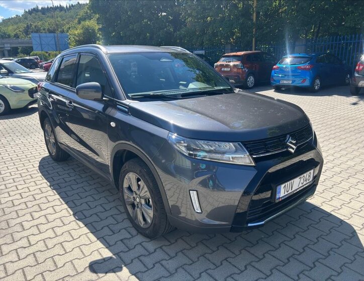 Suzuki Vitara SUV 1,4 l 95 kw