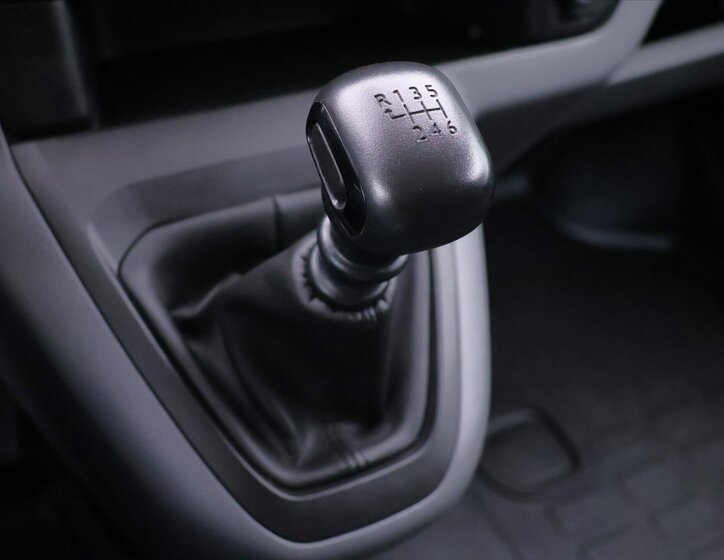 Peugeot Expert Skříň 2,0 l 110 kw