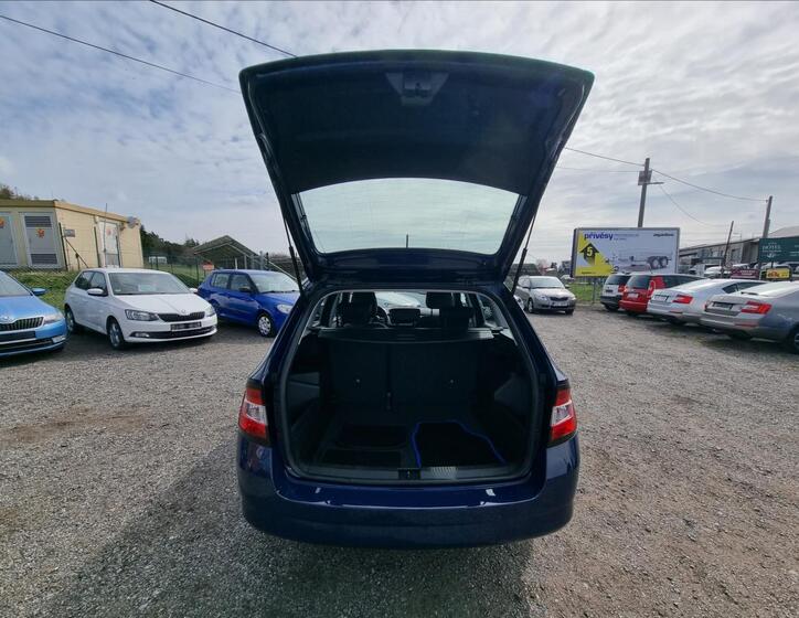 Škoda Fabia 16