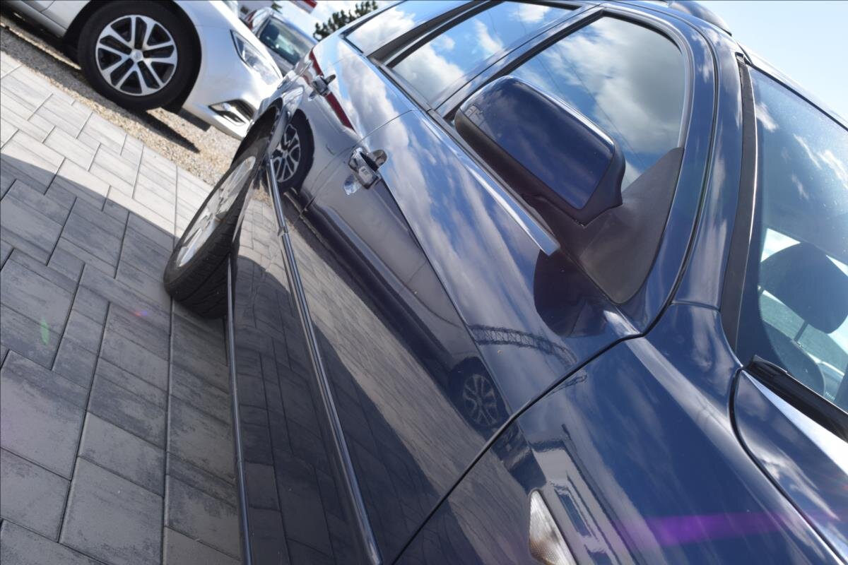 Ford Mondeo Kombi 1,8 l 96 kw