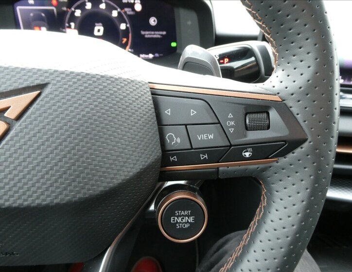 Cupra Terramar SUV 2,0 l 195 kw