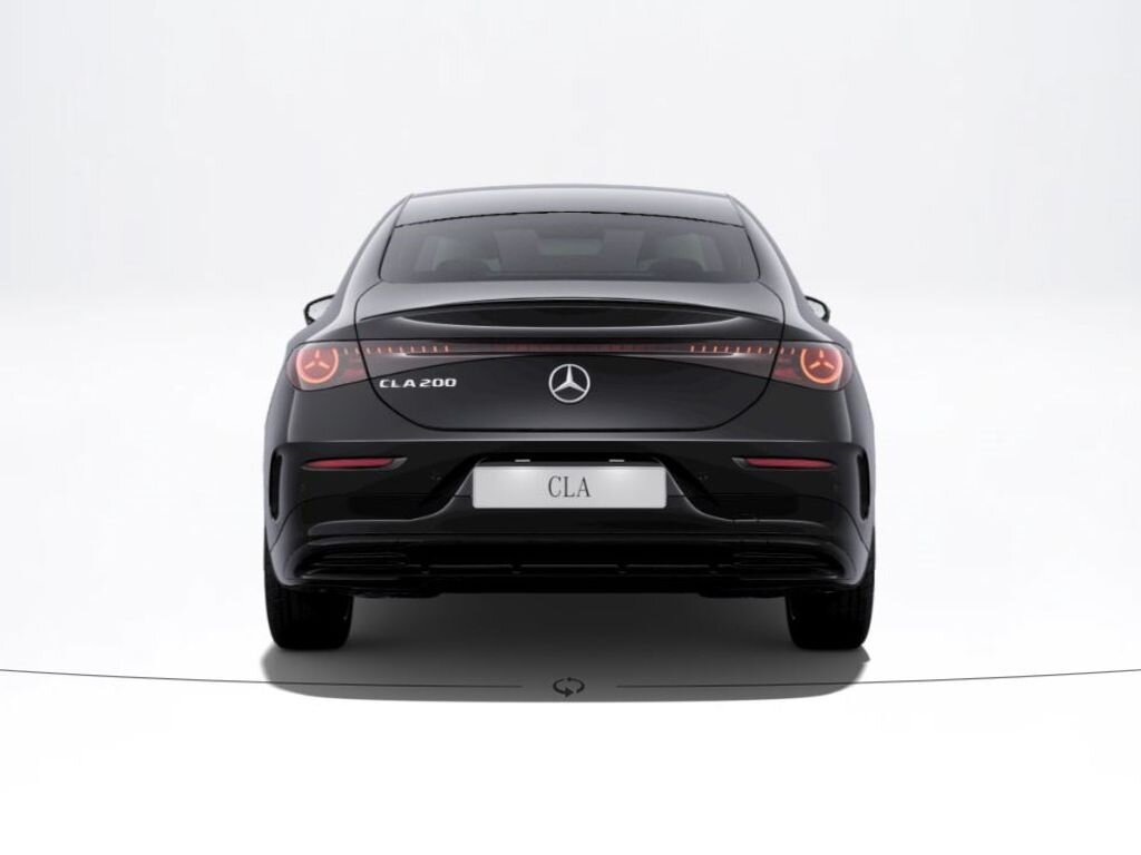 Mercedes-Benz CLA Sedan 1,5 l 22 kw