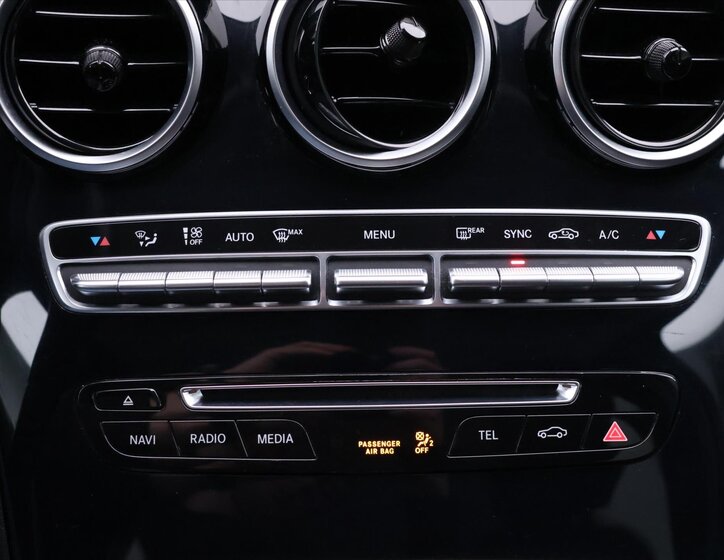 Mercedes-Benz Třídy C Kombi 2,1 l 100 kw