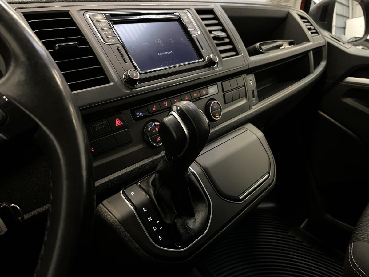 Volkswagen Multivan MPV 2,0 l 110 kw