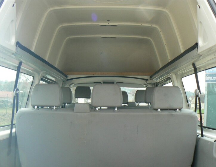 Volkswagen Transporter MPV 2,0 l 103 kw
