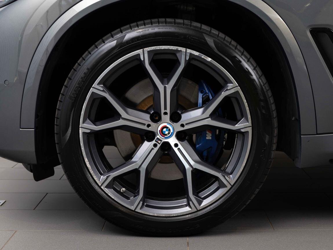 BMW X5 SUV / Terénní 3,0 l 210 kw